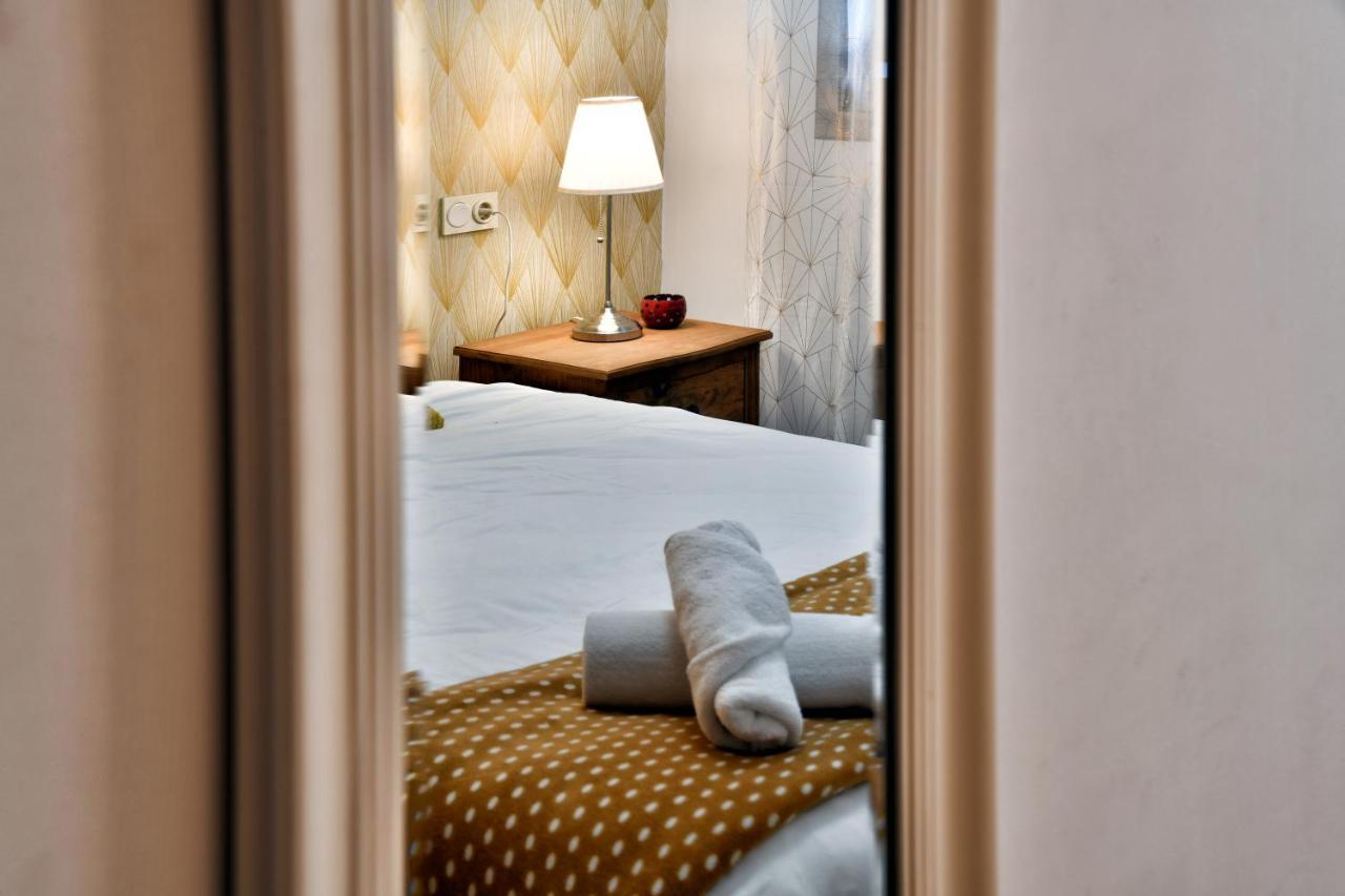 Wonderstays Apartamentos La Estacion Malaga Exterior photo