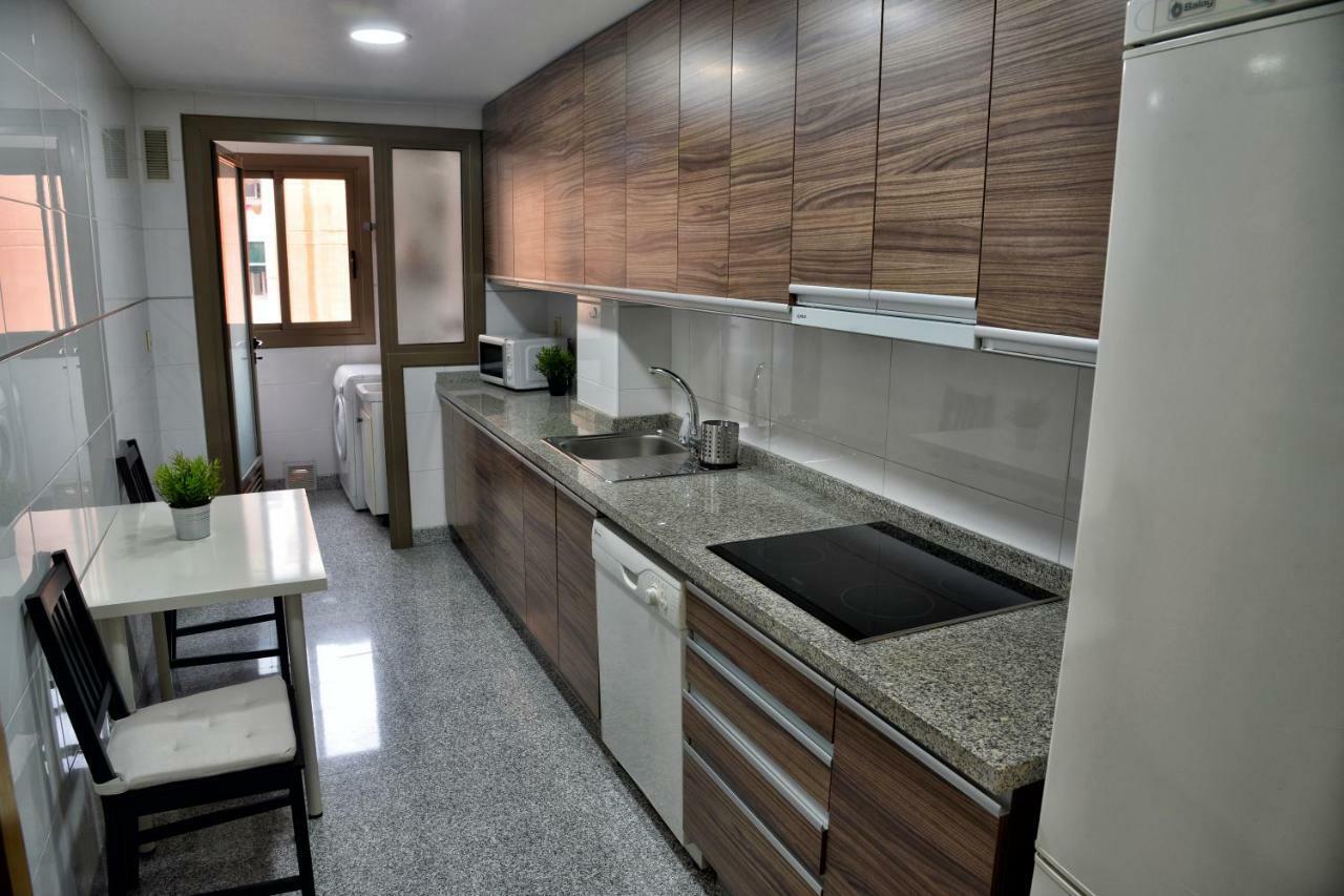 Wonderstays Apartamentos La Estacion Malaga Exterior photo